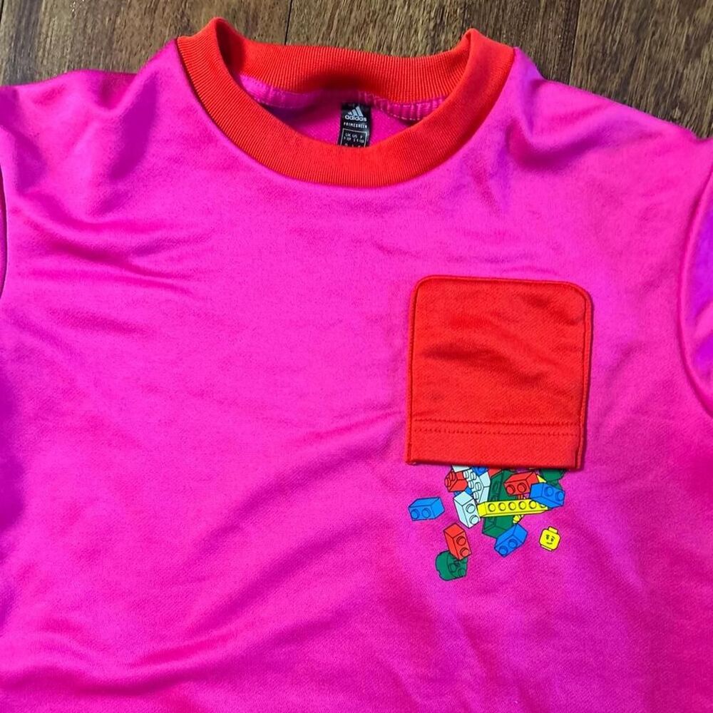 Kids S Adidas x LEGO Pink Pocket T Shirt Primegreen 9-10Y 140